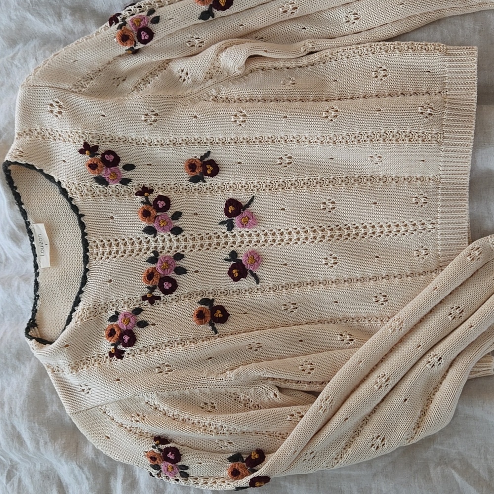 Embroidered Cream Sweater, Fits Like A Size Small